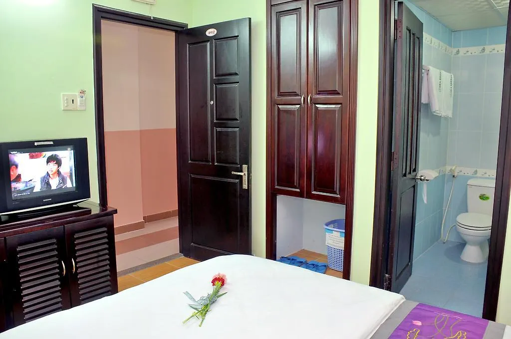 Sea Breeze Hotel نها ترانج