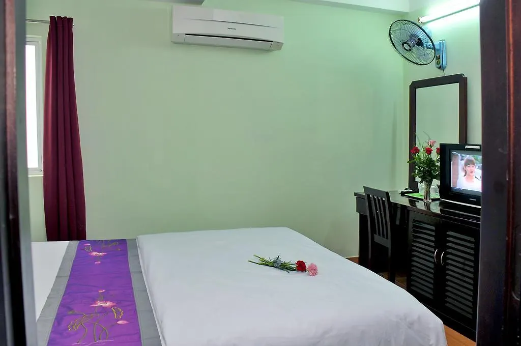 Sea Breeze Hotel نها ترانج