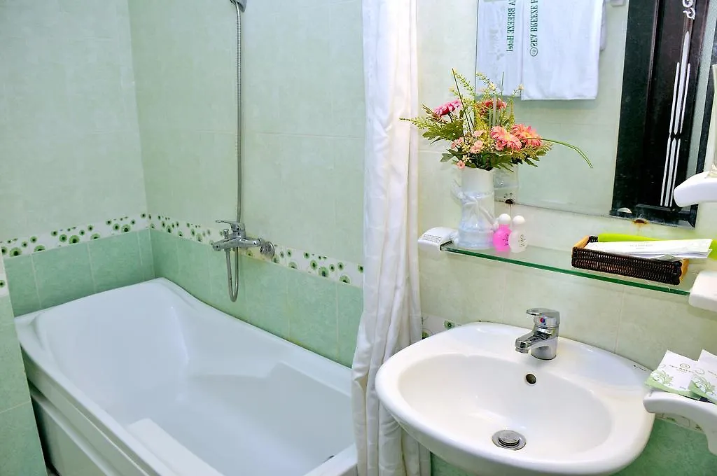 Sea Breeze Hotel نها ترانج فيتنام